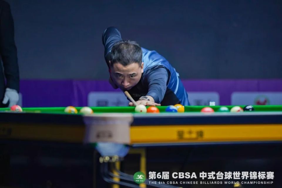 相比之下 相比之下