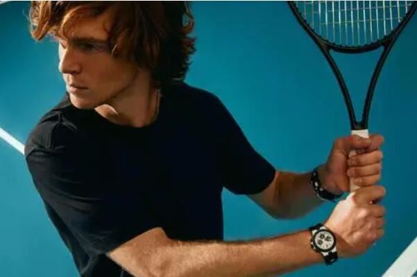 面进行了多 面进行了多