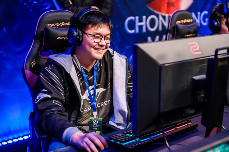 萨的仪式上 萨的仪式上