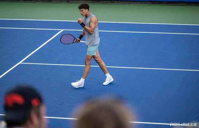 这不仅对中 这不仅对中