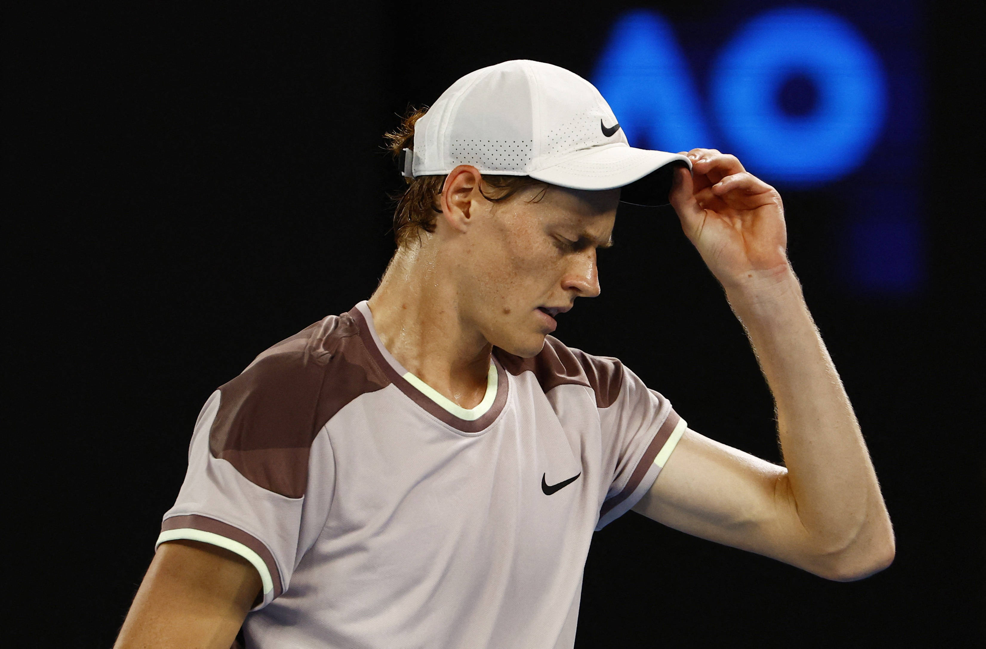 度与回防半 度与回防半