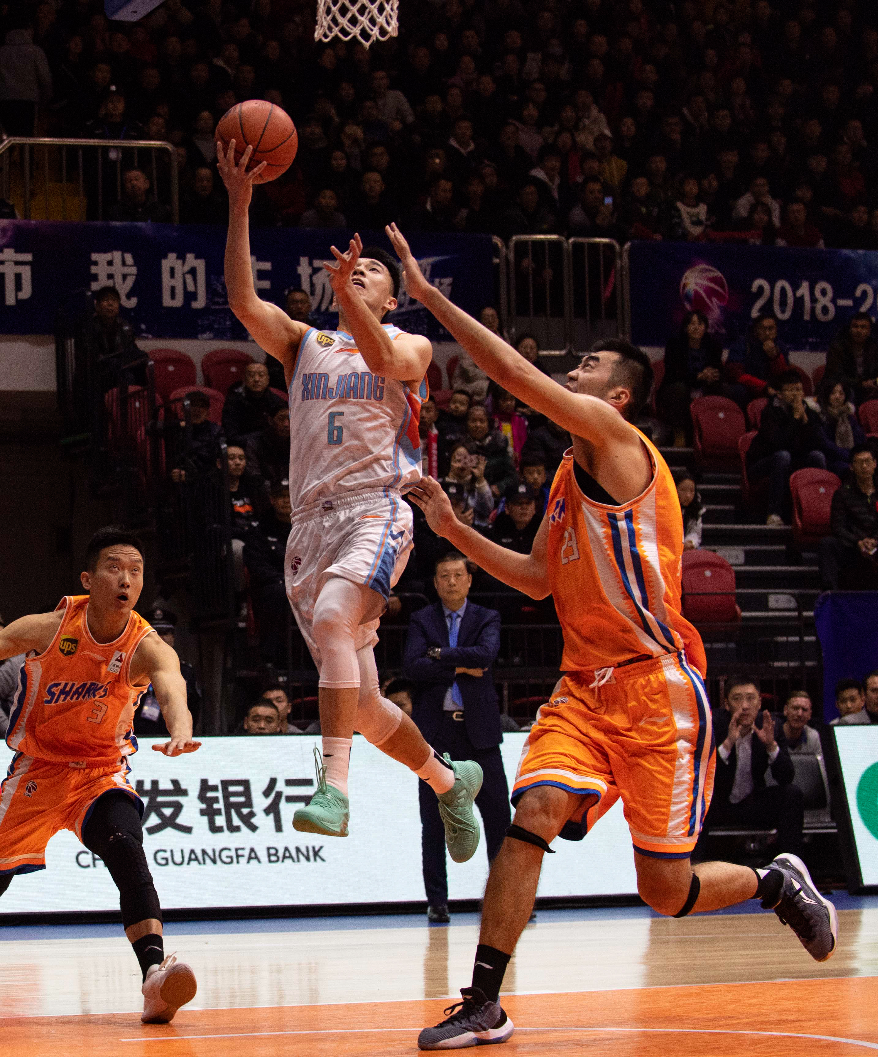 莱昂纳德 莱昂纳德